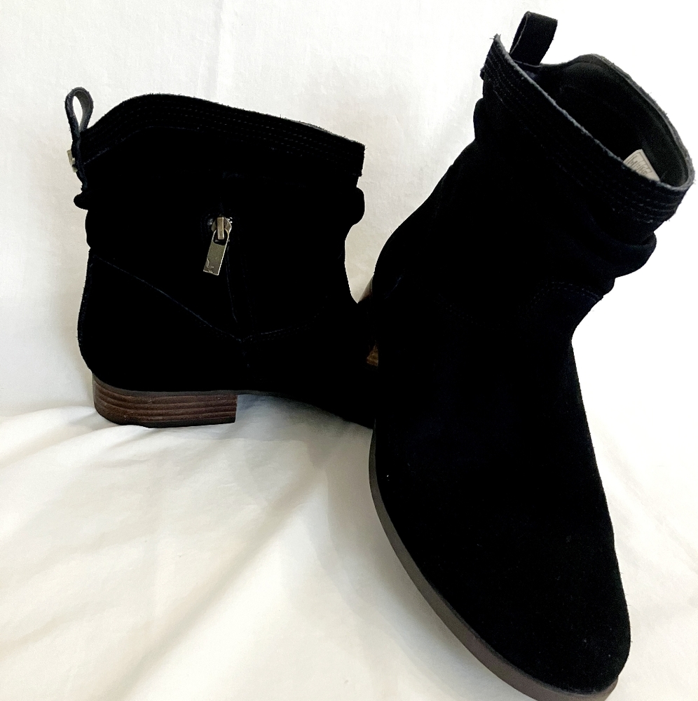 Koolaburra UGG Suede Men's Black  Ankle Booties, Side Zipper. Size 11. EUC
